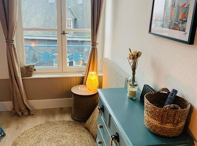 La Loge Des Artistes